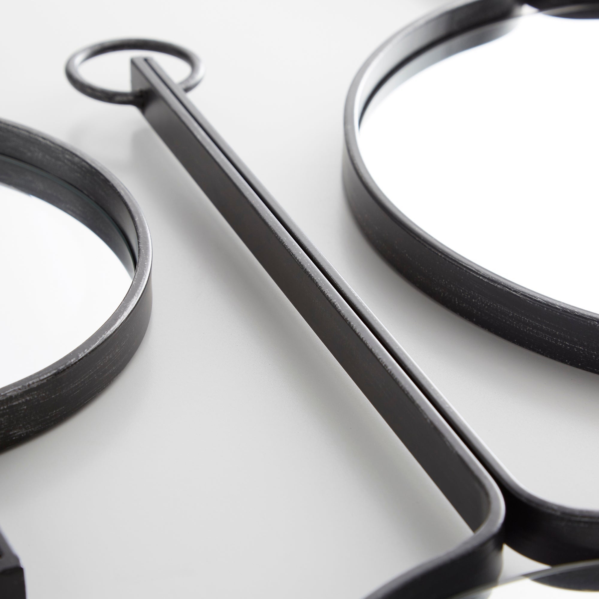 Lacrima Mirror Raw Iron