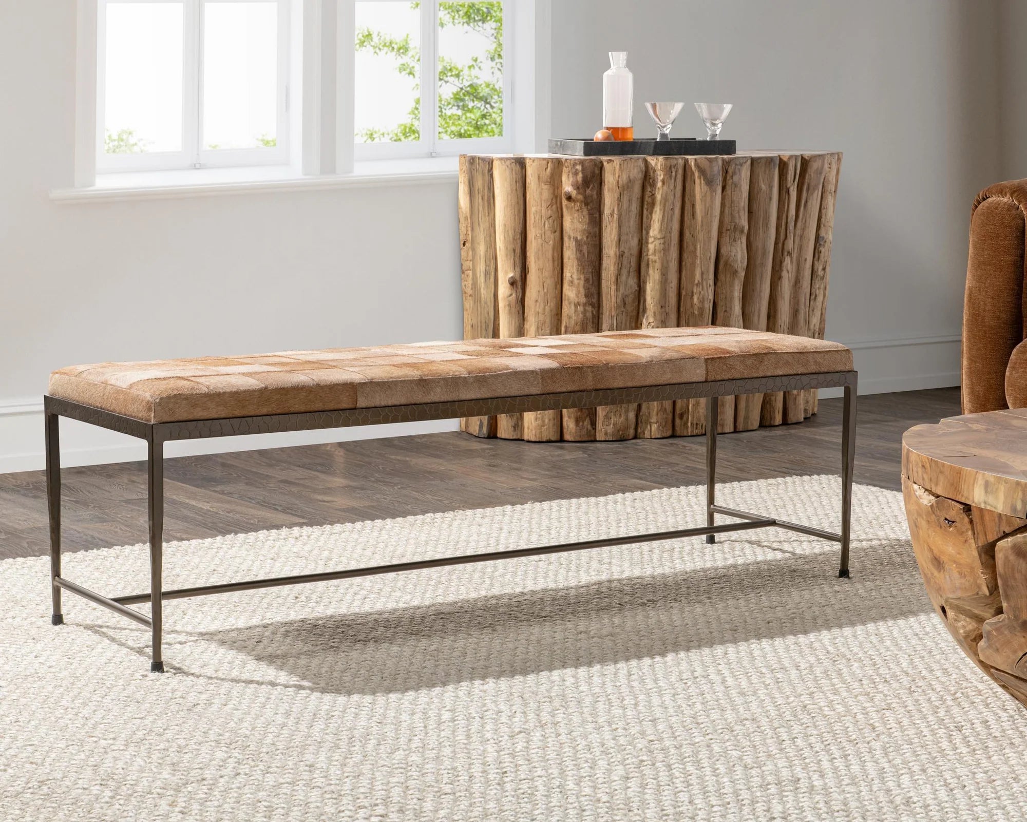Achen Hide Bench