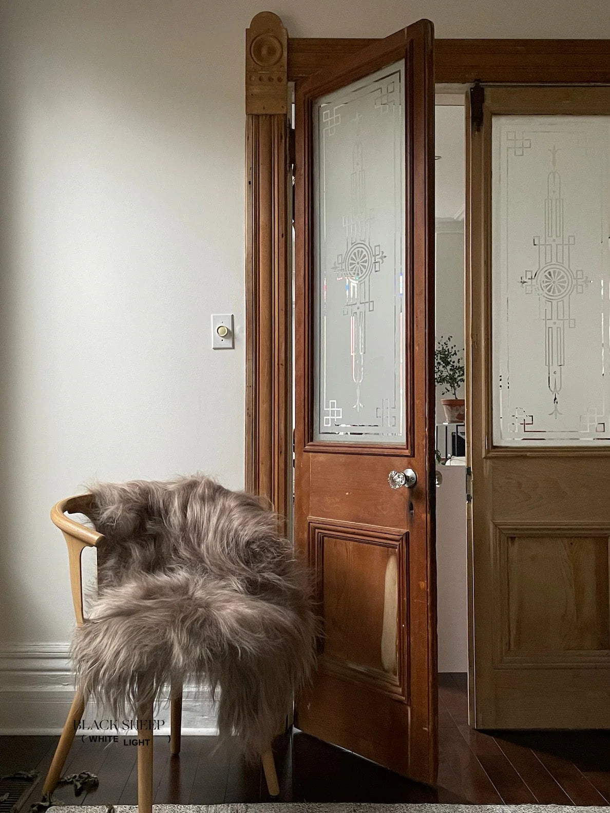 Icelandic Sheepskin- Taupe Approximately 2' x 3'