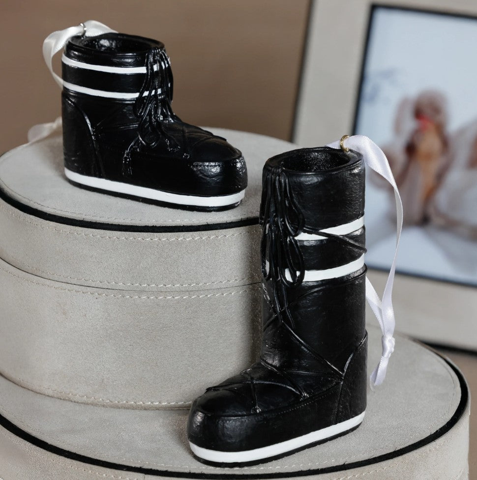 Après Ski Boots Ornament- Black